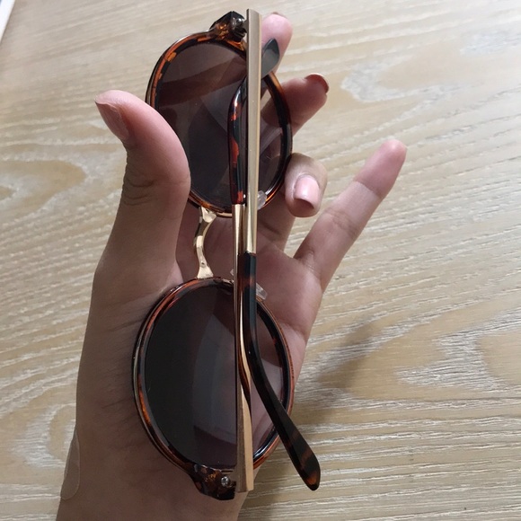 Beautiful sunglasses - Picture 4 of 8